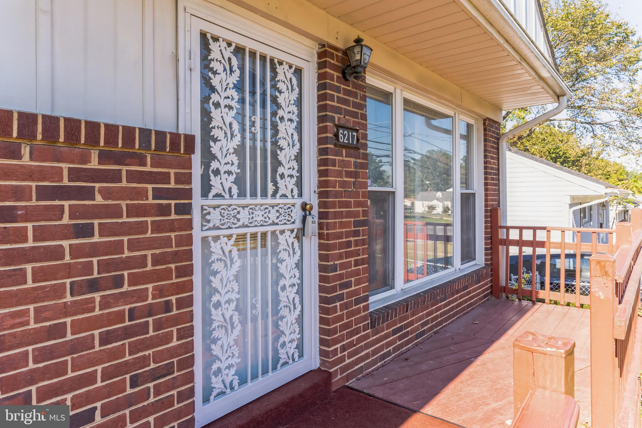 ADDISON WOODS - Residential