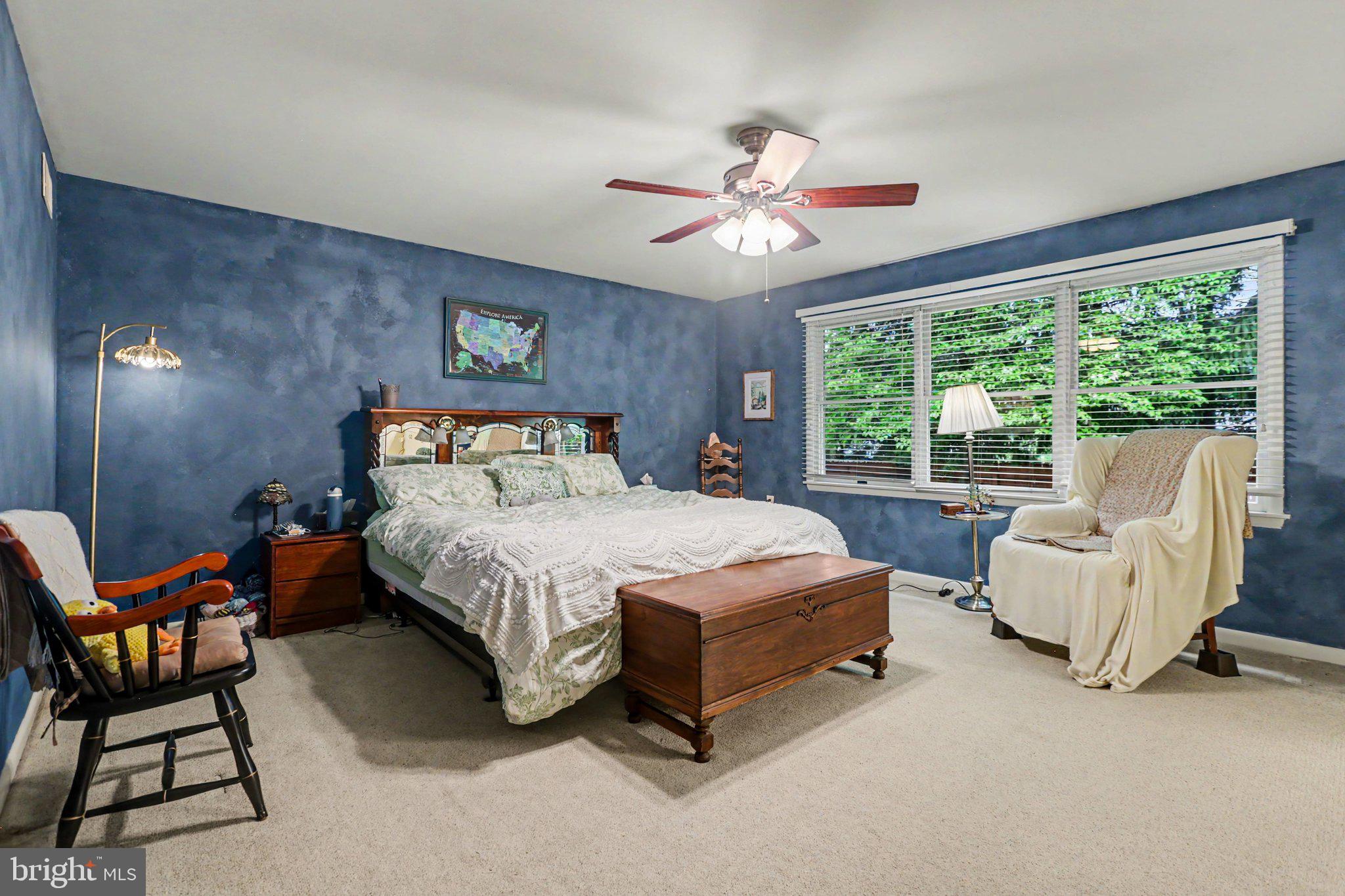 COUNTRY CLUB PARK - Residential