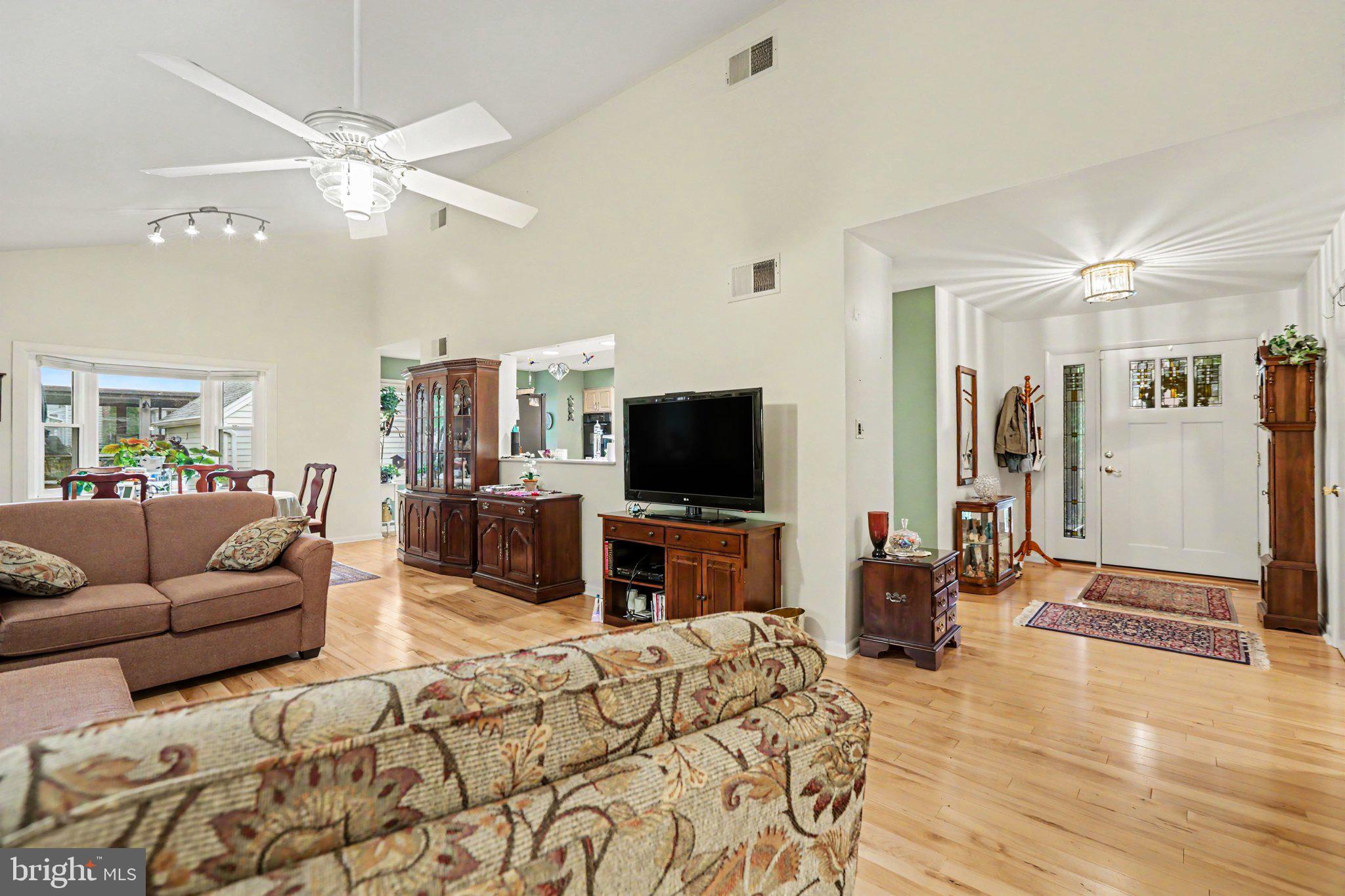 82 FAIRWAY DRIVE