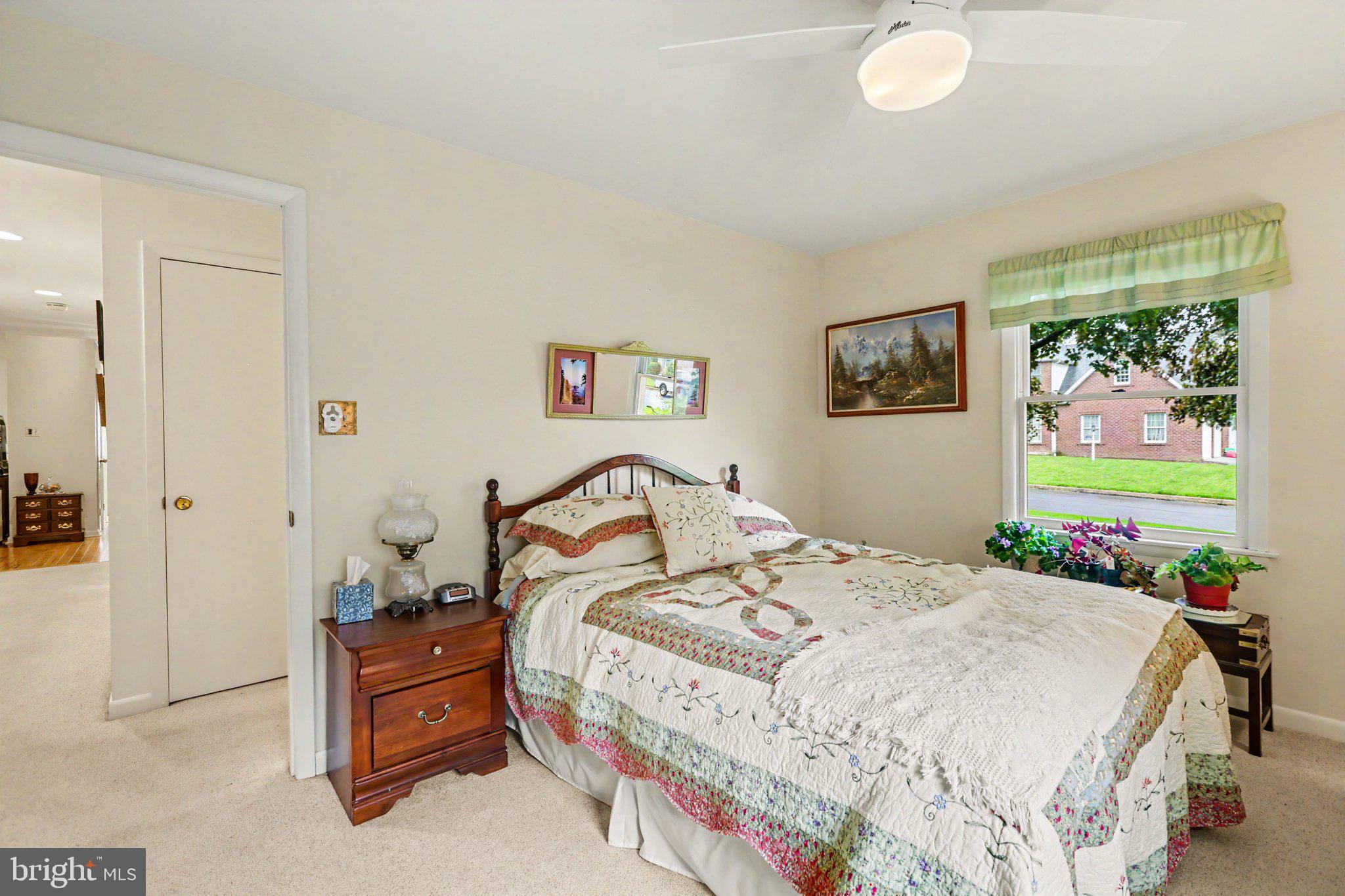 COUNTRY CLUB PARK - Residential