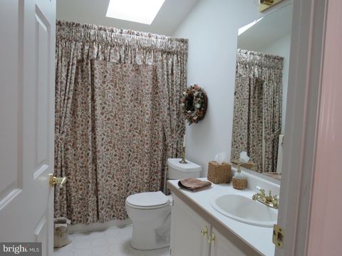 Tiny photo for 404 Thrush Court E, NEW HOPE, PA 18938 (MLS # PABU2108972)