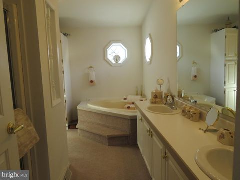 Tiny photo for 404 Thrush Court E, NEW HOPE, PA 18938 (MLS # PABU2108972)