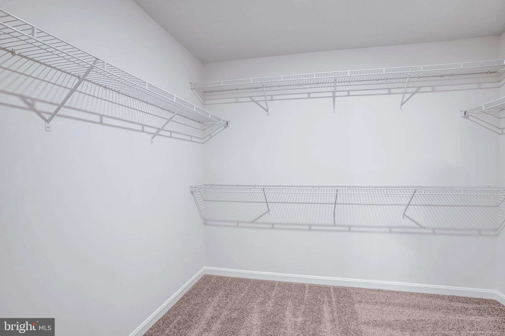 ROBERTS CROSSING - Residential