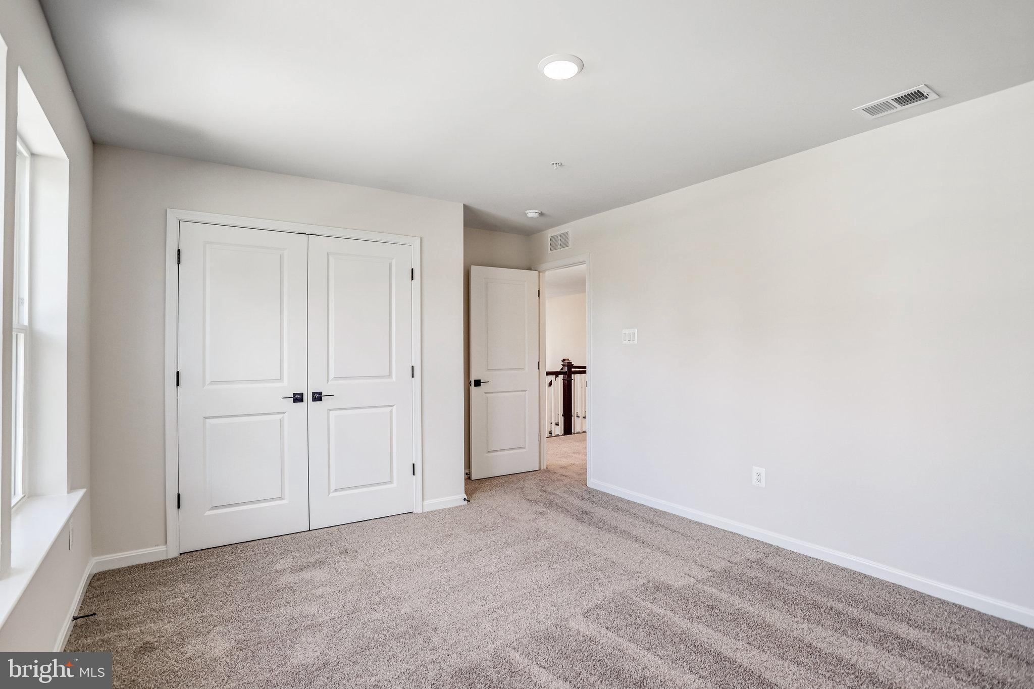 ROBERTS CROSSING - Residential