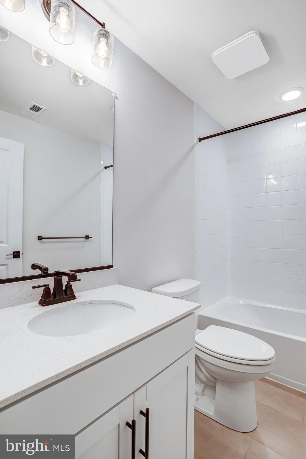 ROBERTS CROSSING - Residential