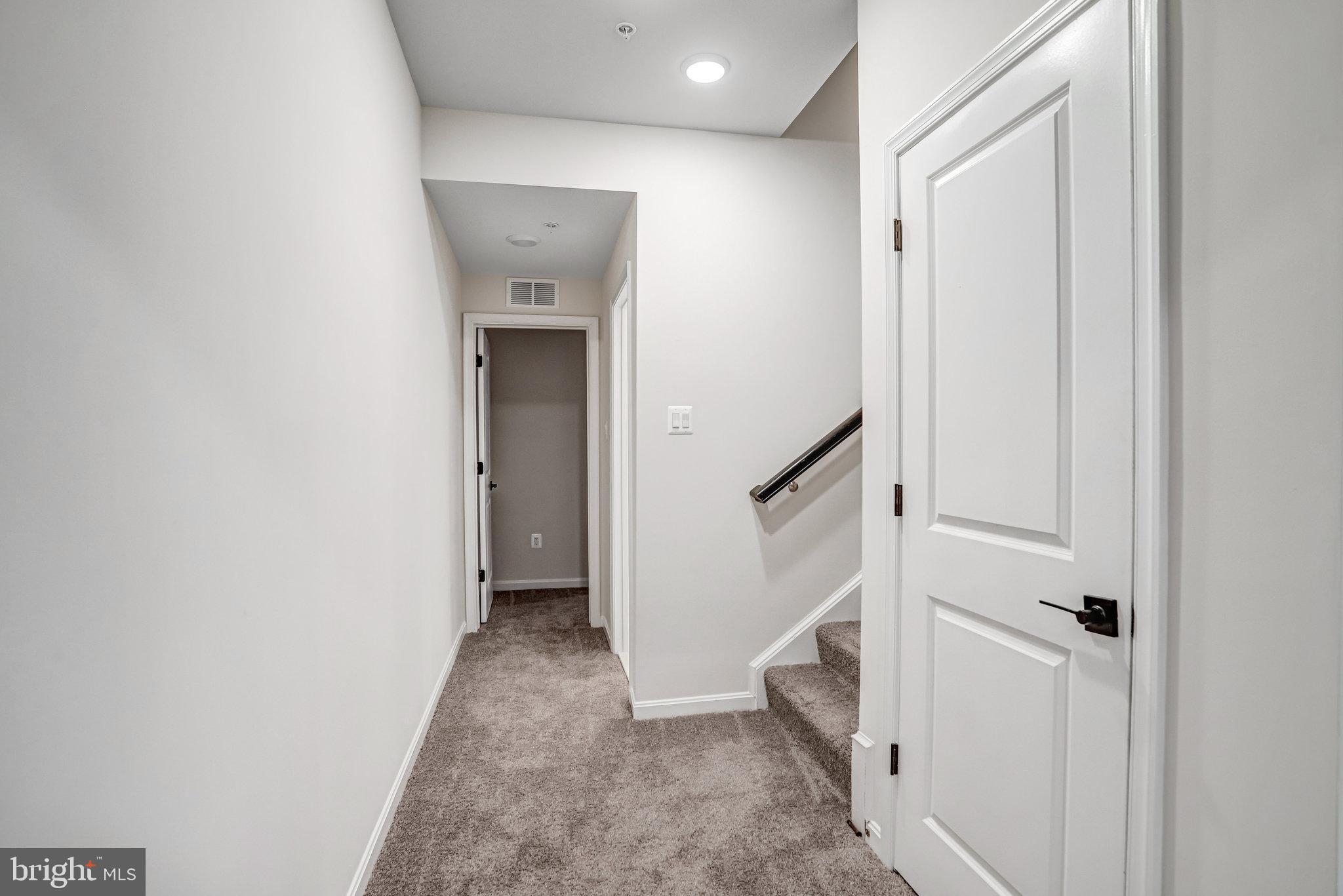 ROBERTS CROSSING - Residential