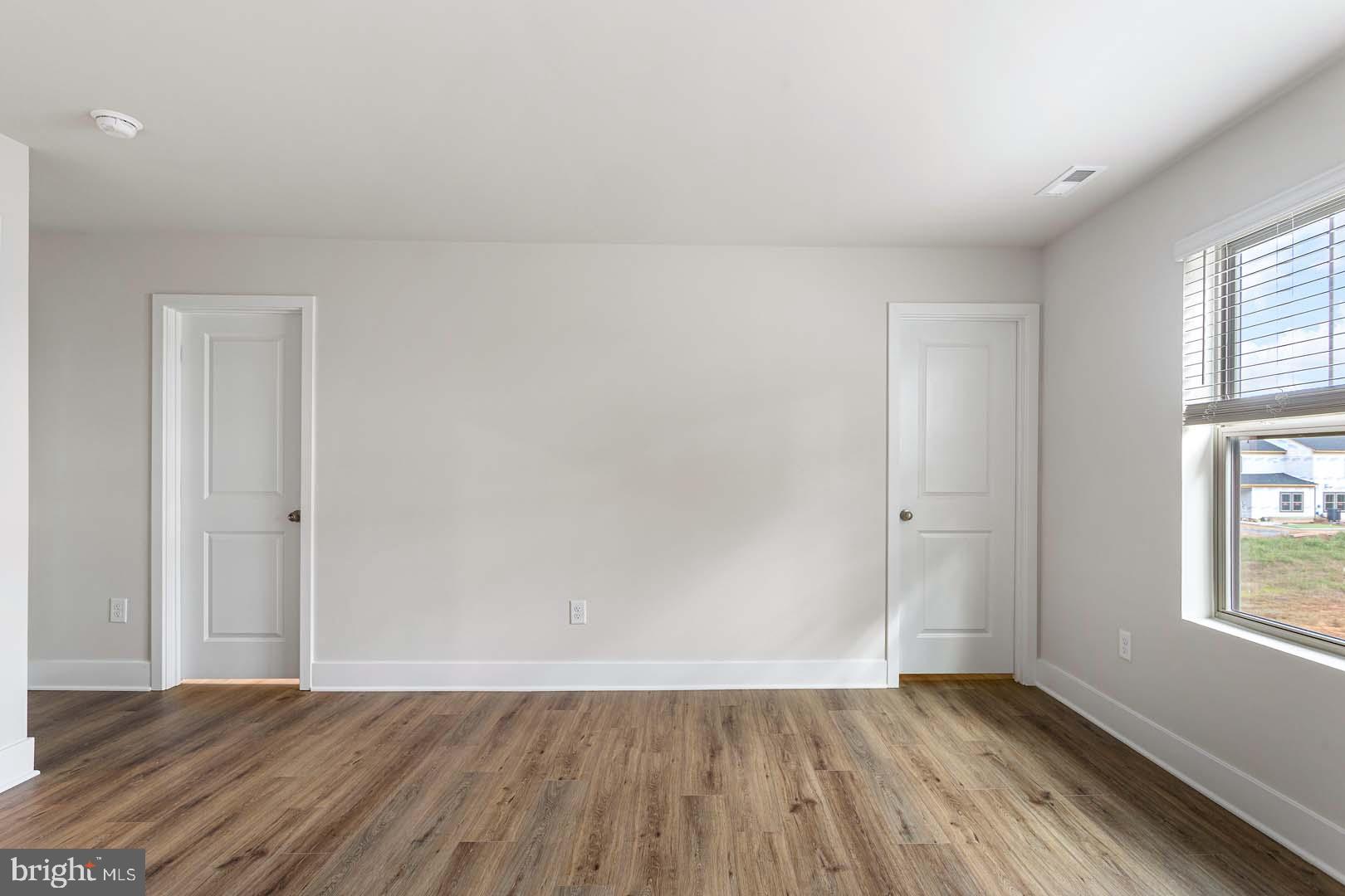 RENN QUARTER - Residential Lease