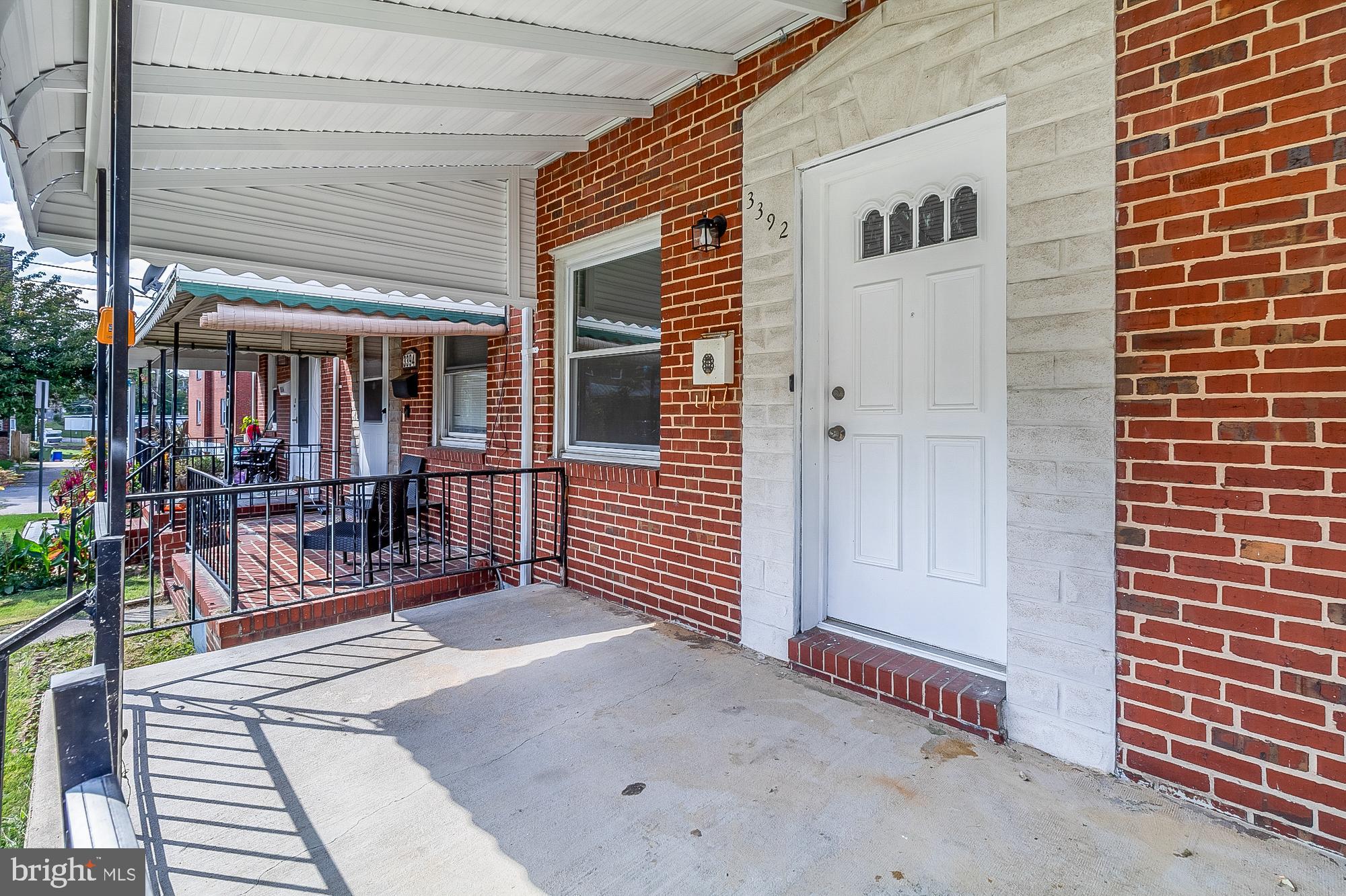 VIOLETVILLE - Residential Lease