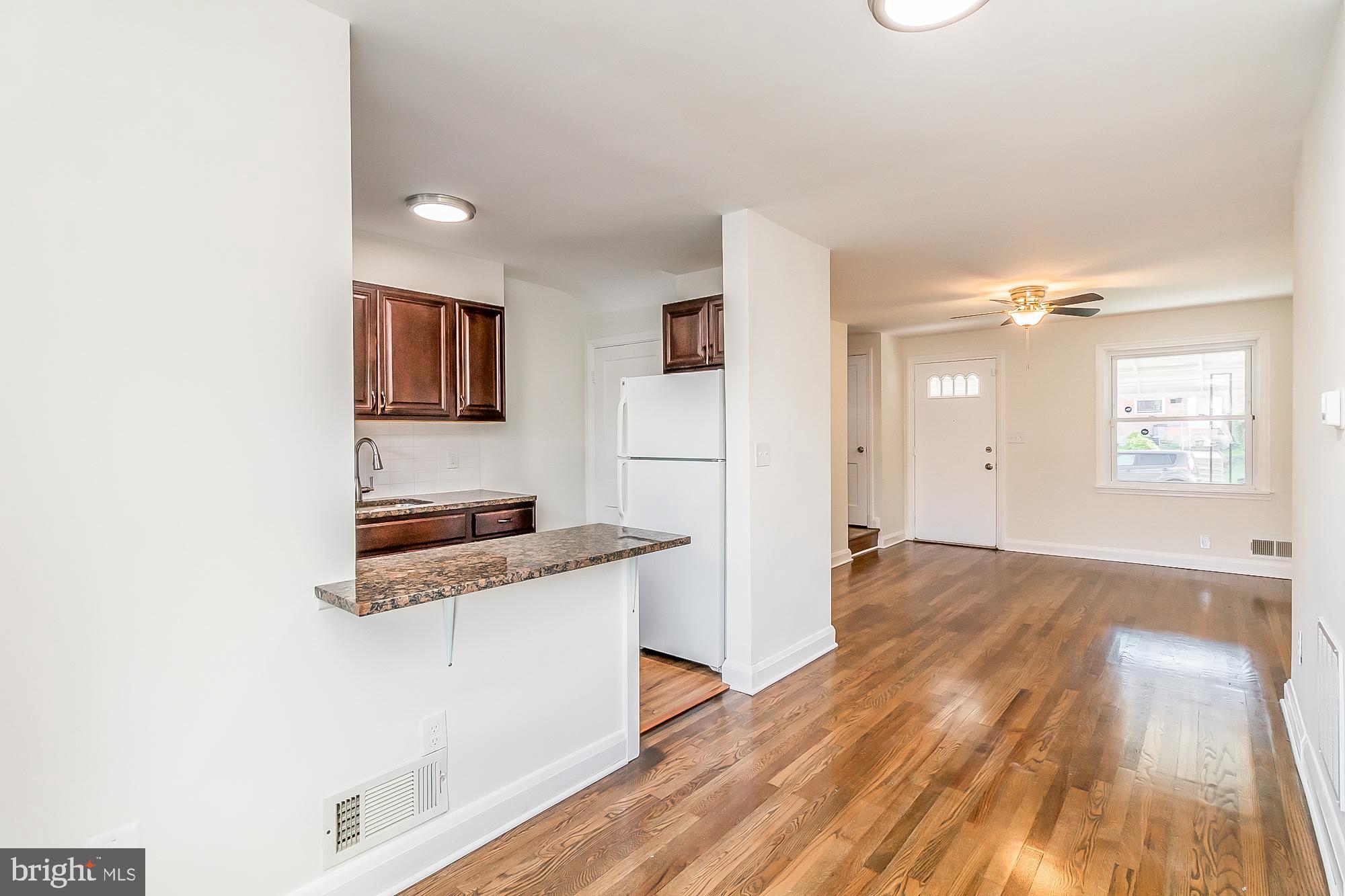 VIOLETVILLE - Residential Lease