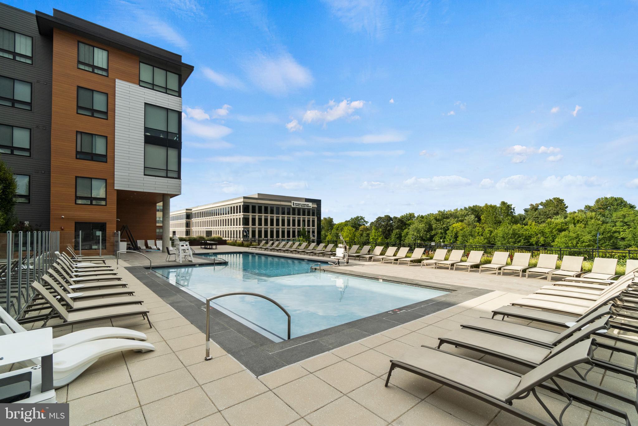 NATIONAL HARBOR - Residential