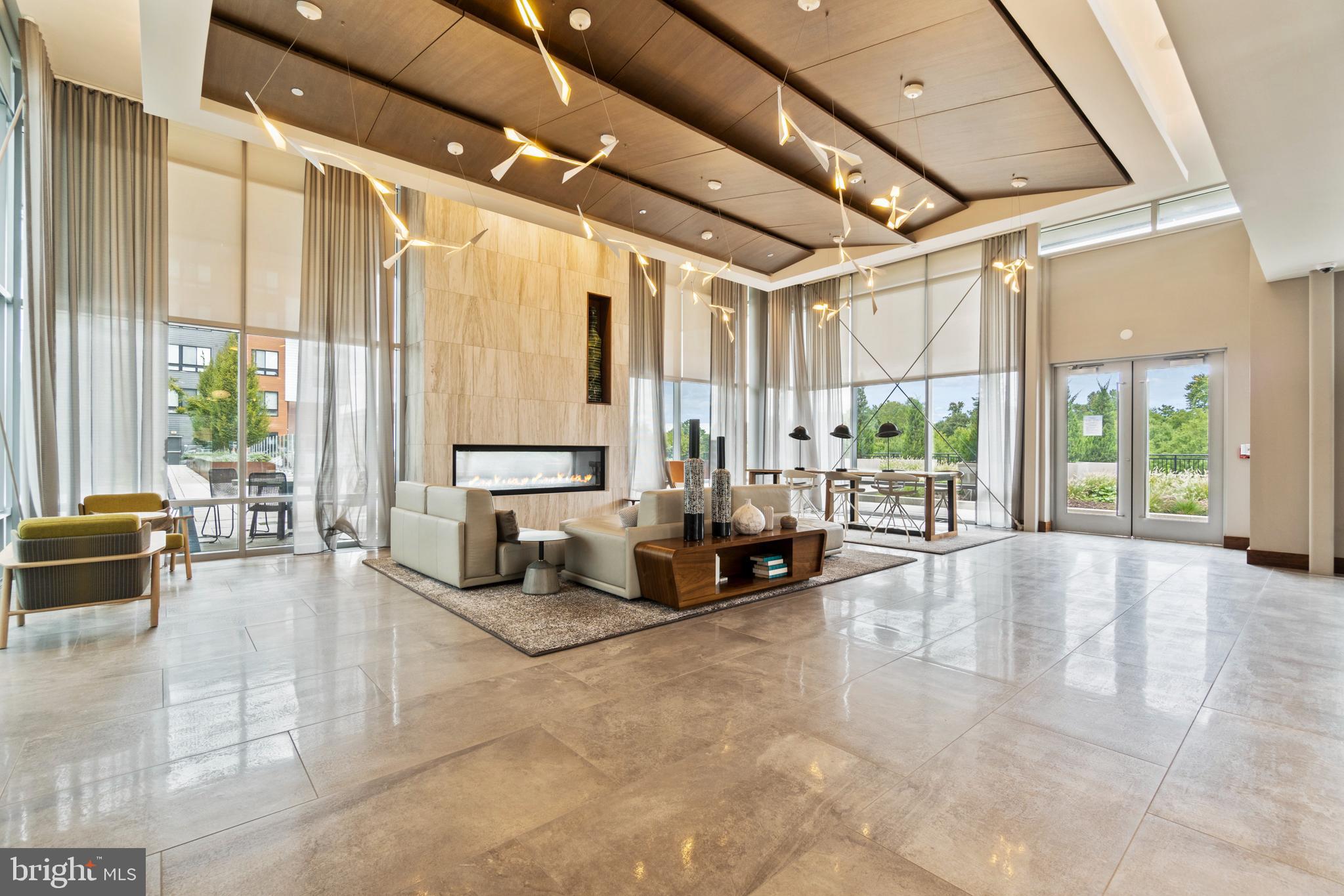 NATIONAL HARBOR - Residential