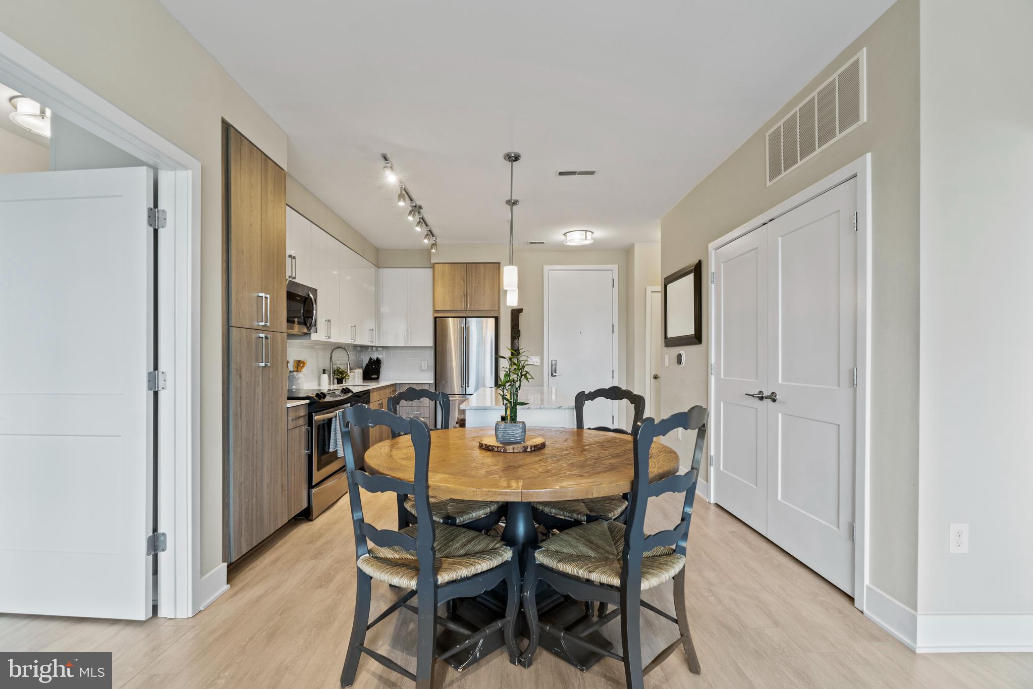 NATIONAL HARBOR - Residential