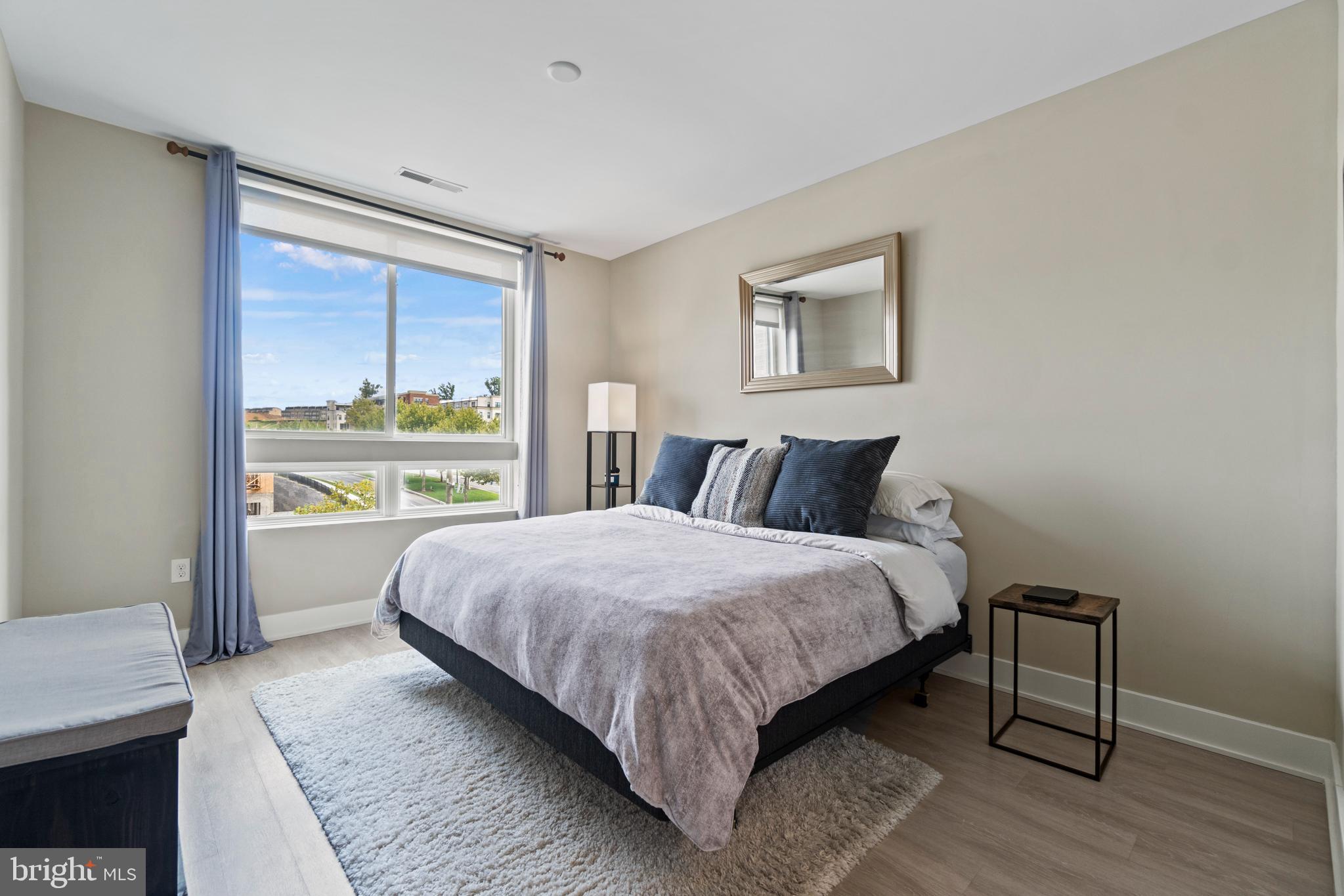 NATIONAL HARBOR - Residential