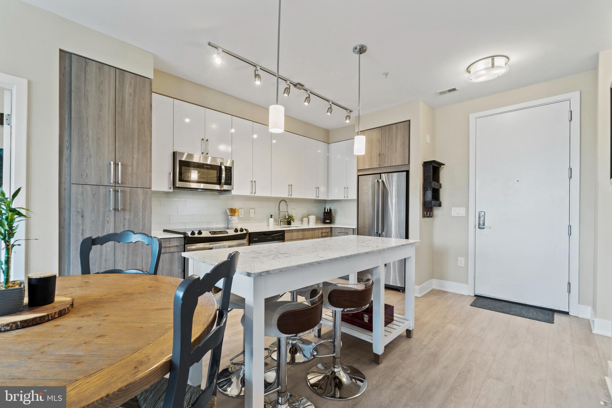 NATIONAL HARBOR - Residential