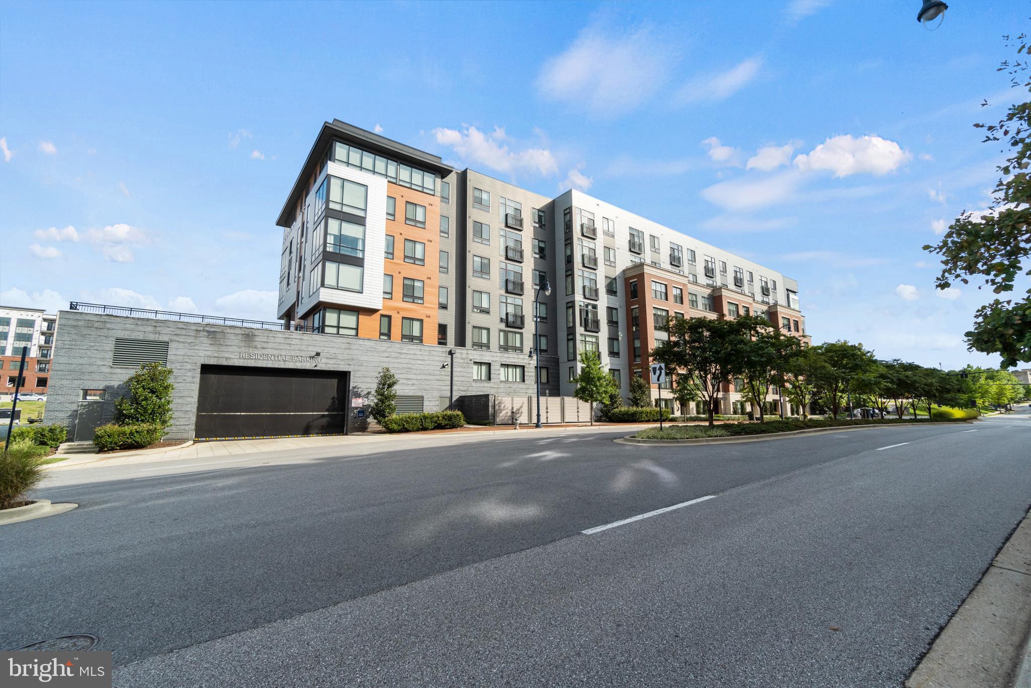 NATIONAL HARBOR - Residential