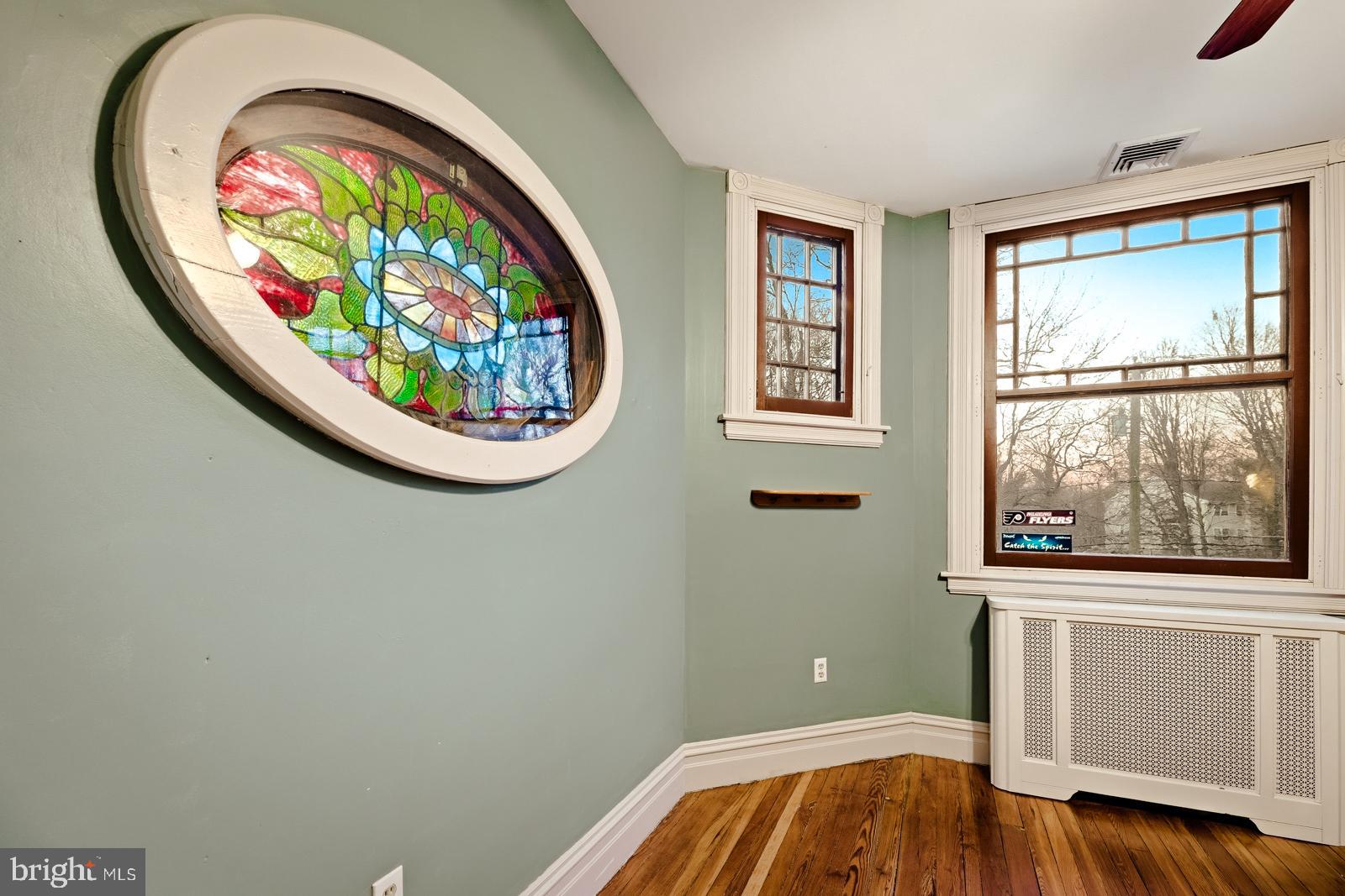 ELKINS PARK - Residential