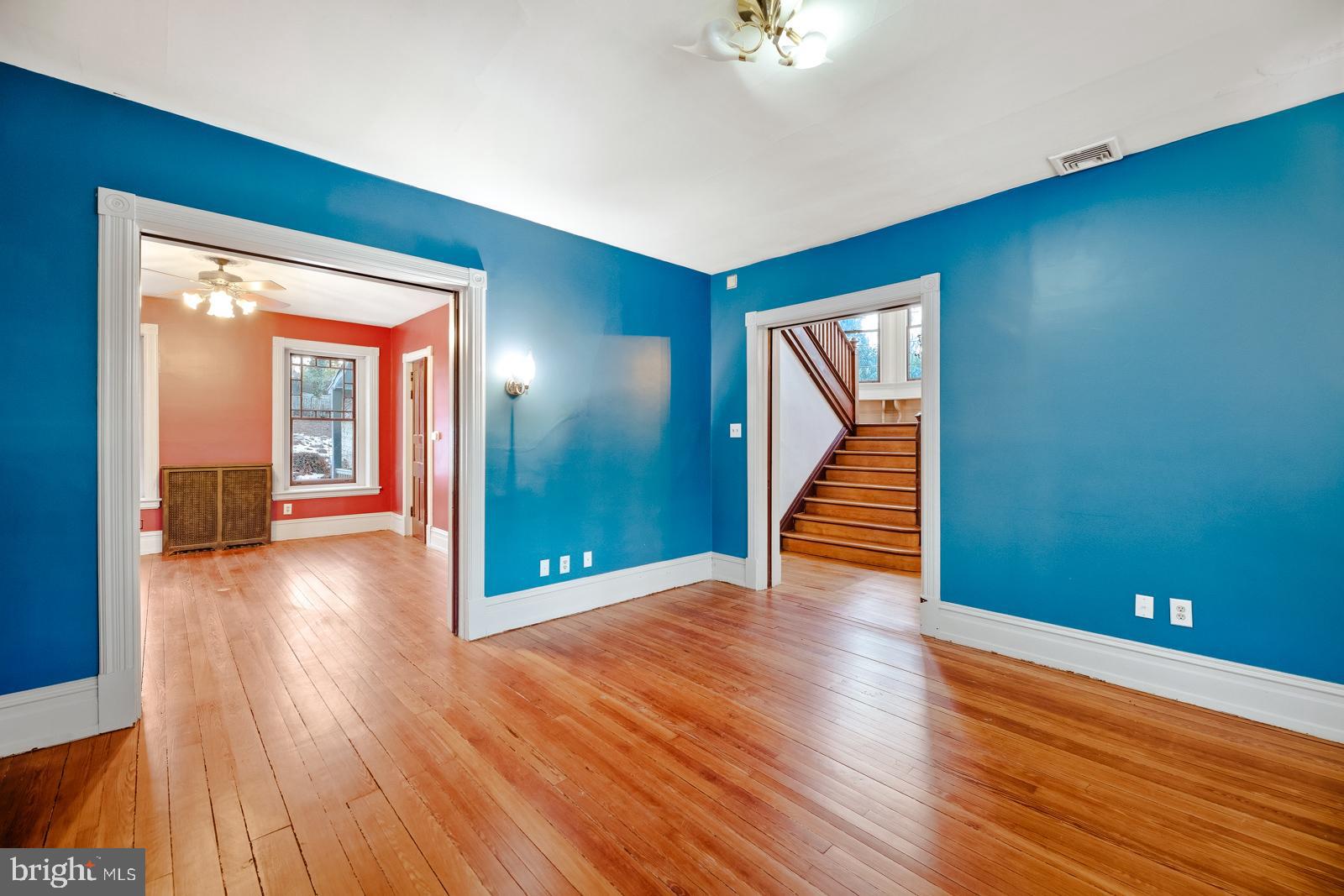 ELKINS PARK - Residential