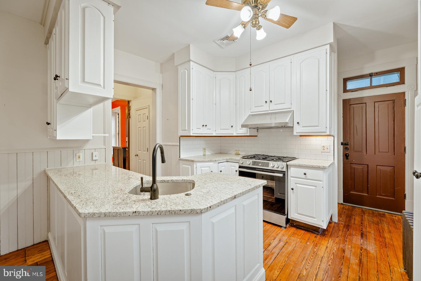 ELKINS PARK - Residential