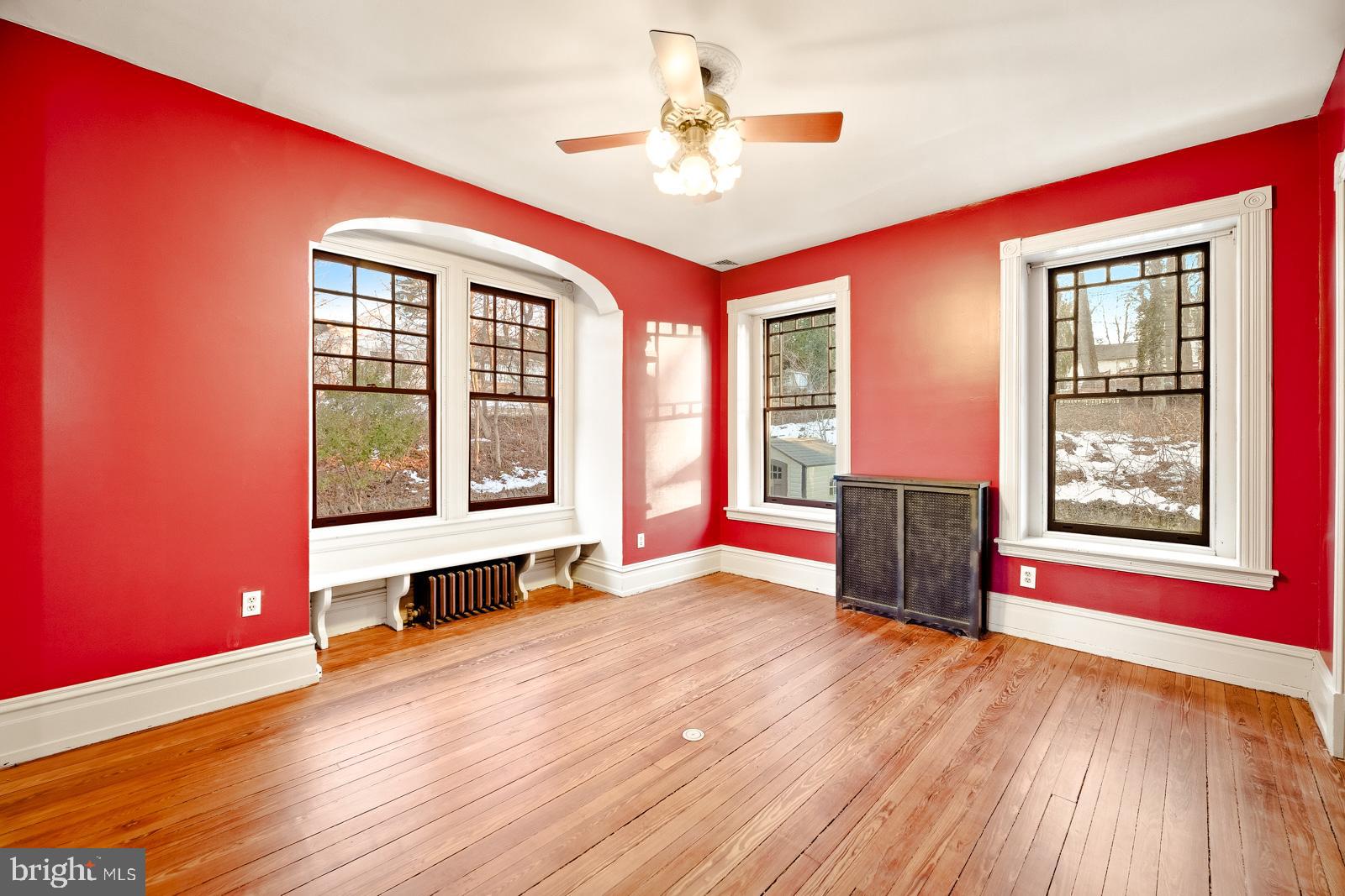 ELKINS PARK - Residential