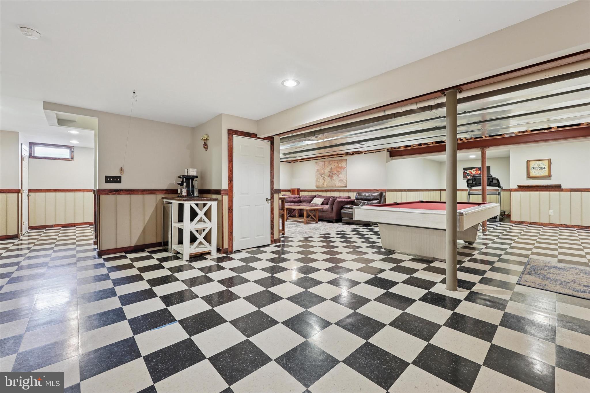 HIDDEN FOREST - Residential