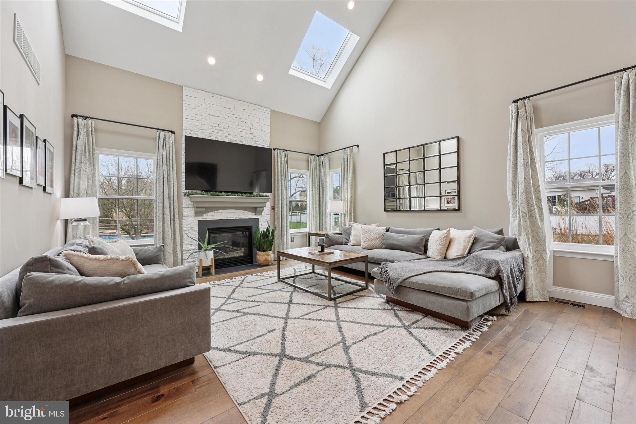 HIDDEN FOREST - Residential