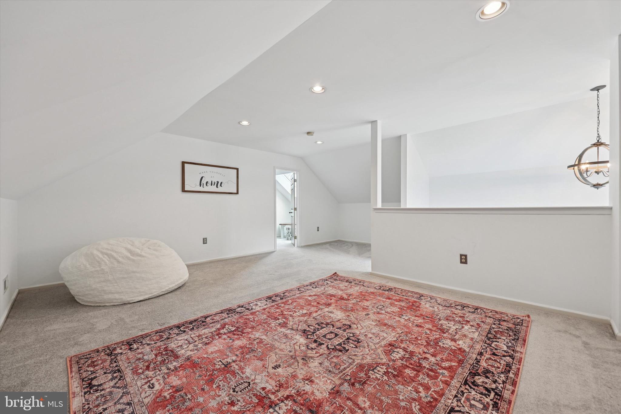 HIDDEN FOREST - Residential