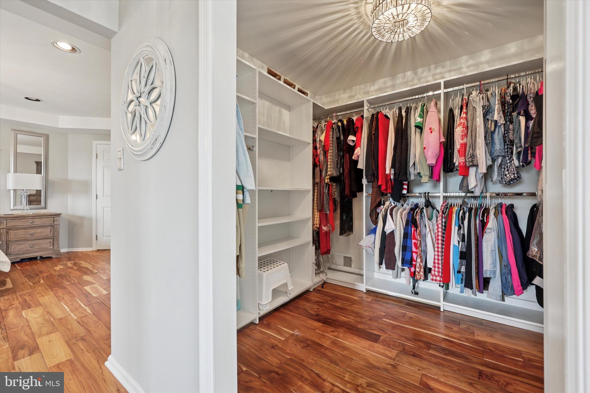 HIDDEN FOREST - Residential