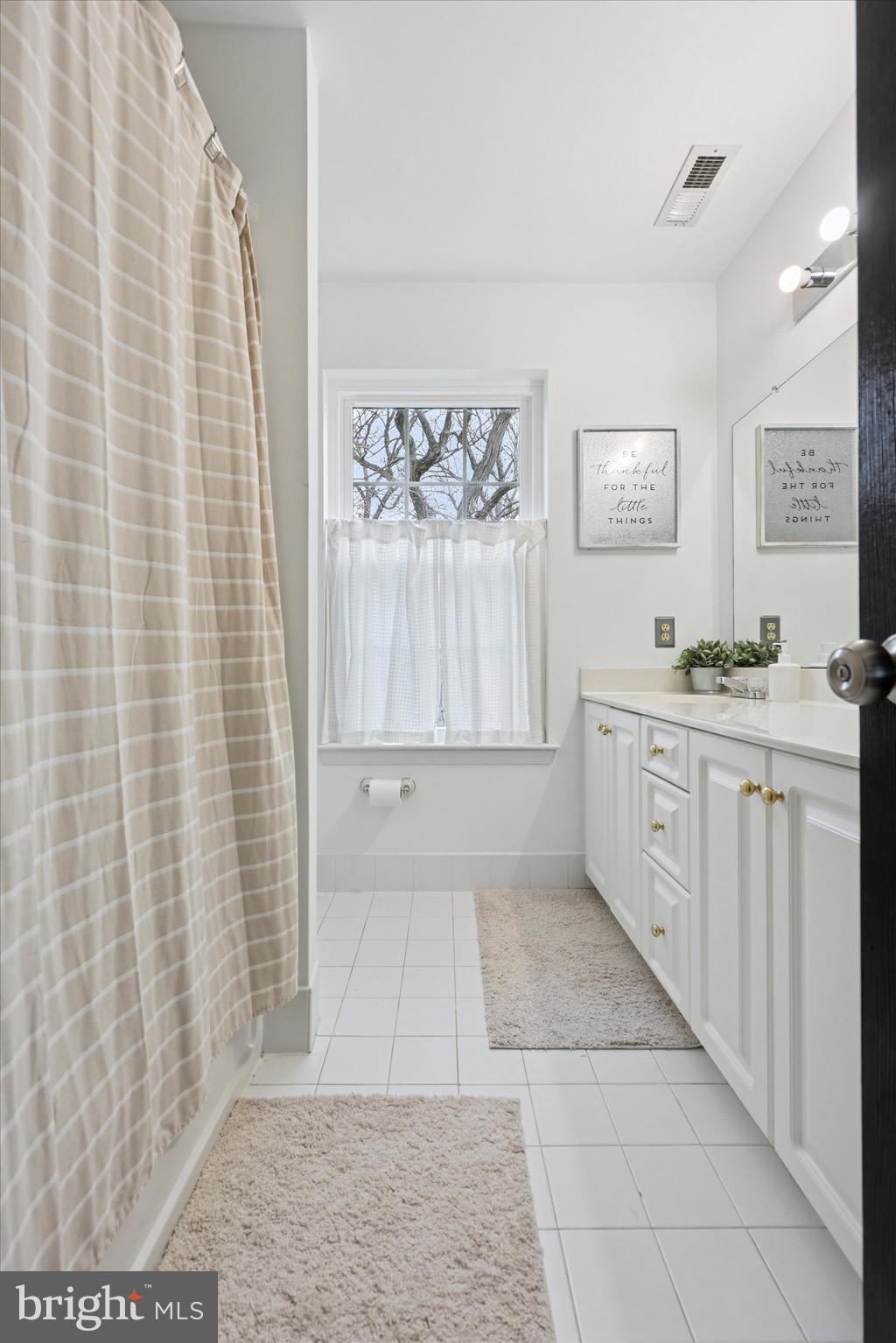 HIDDEN FOREST - Residential