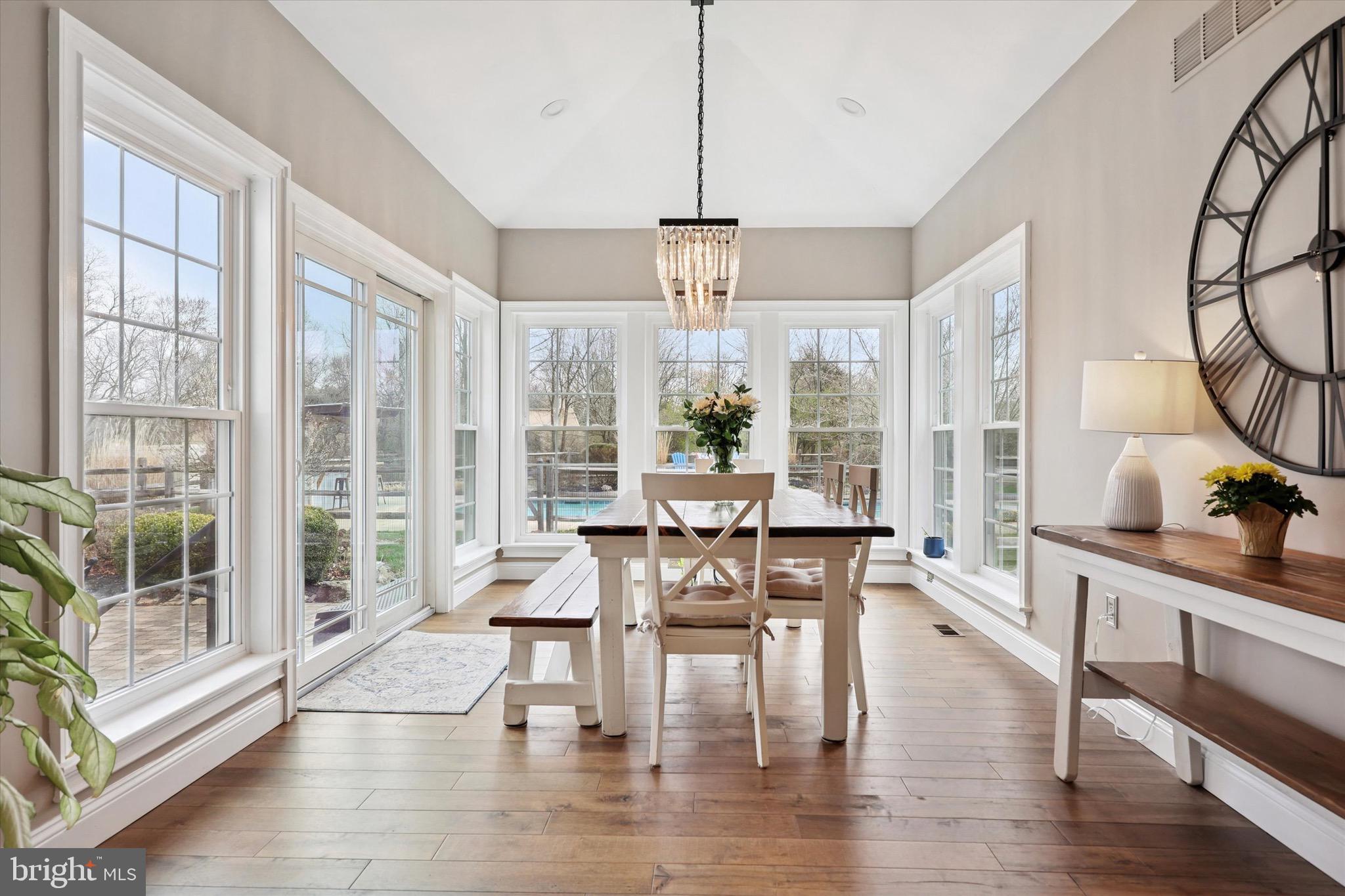 HIDDEN FOREST - Residential