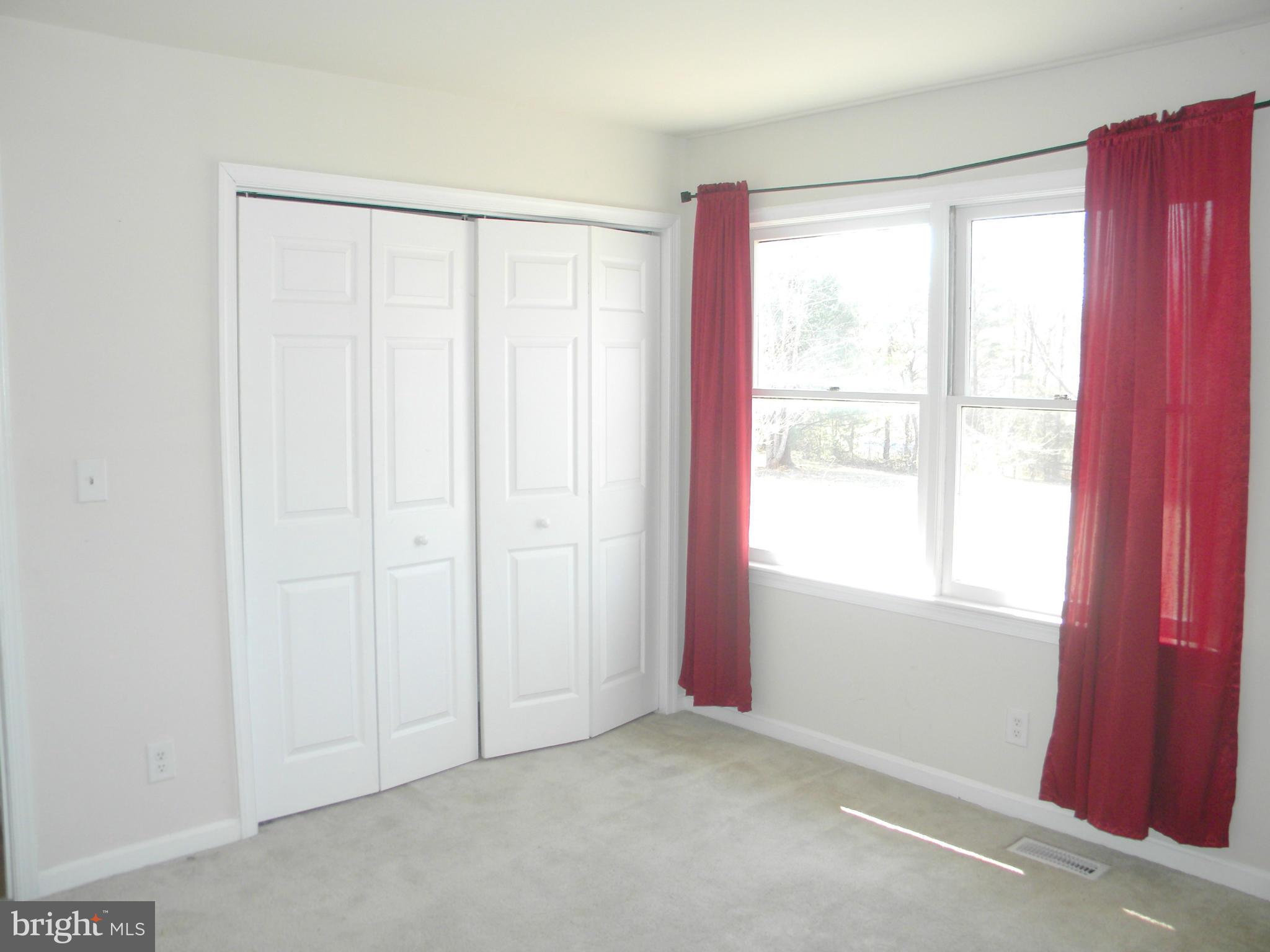 VISTA WOODS - Residential