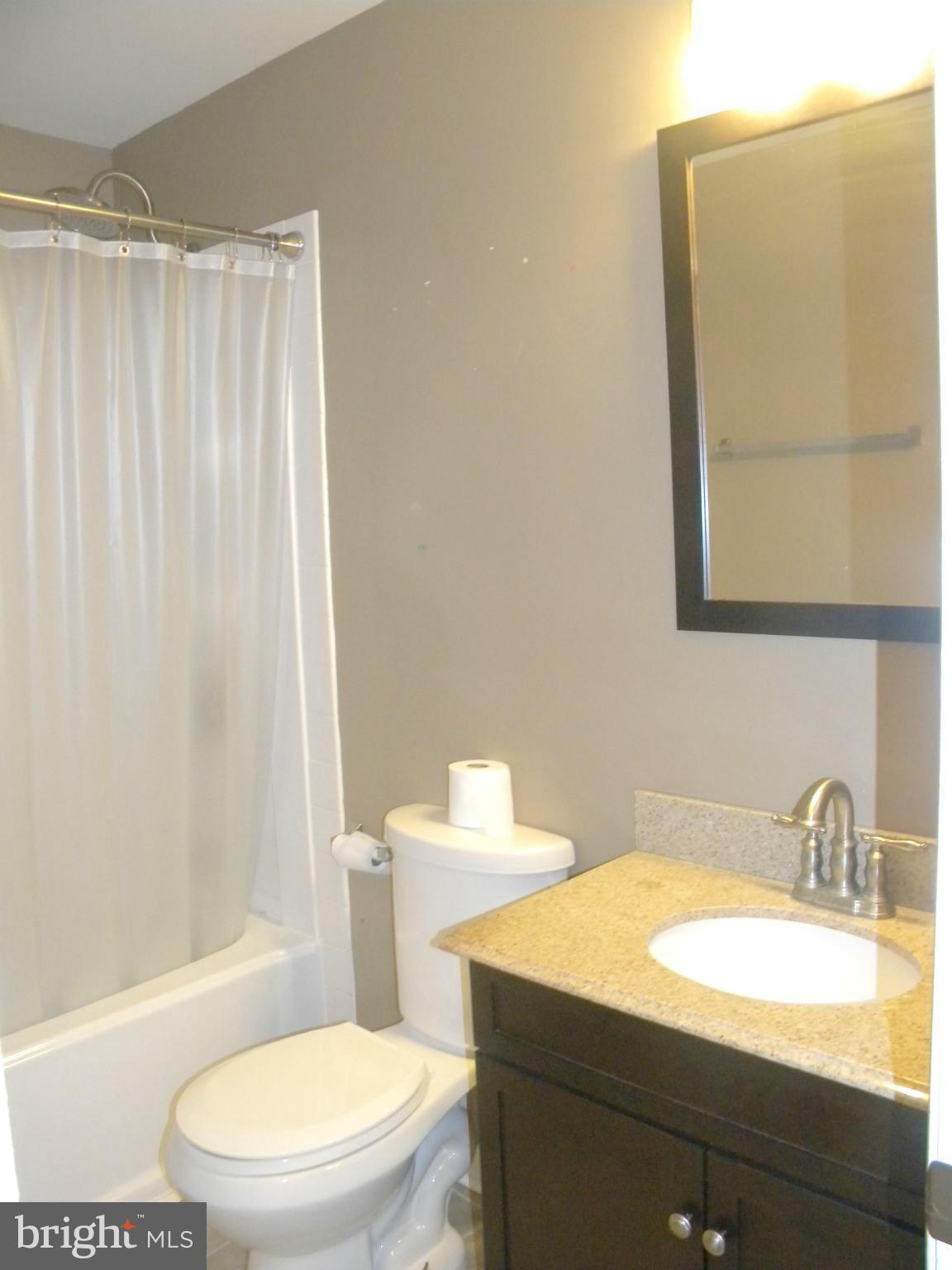 VISTA WOODS - Residential