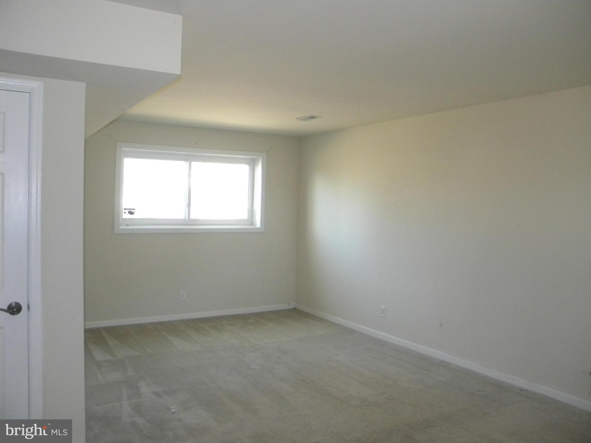 VISTA WOODS - Residential