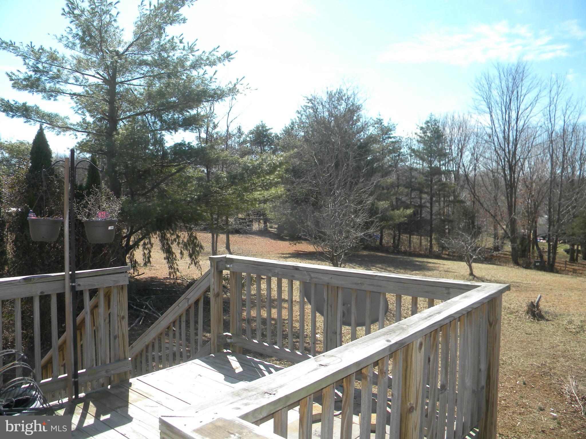 VISTA WOODS - Residential