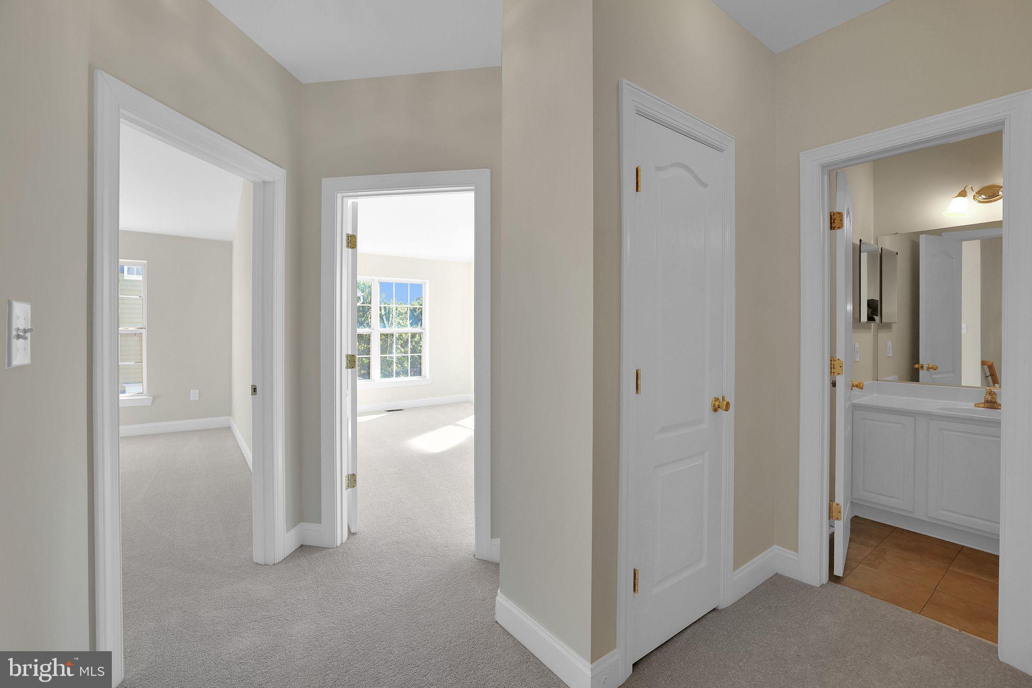 KENTLANDS - Residential