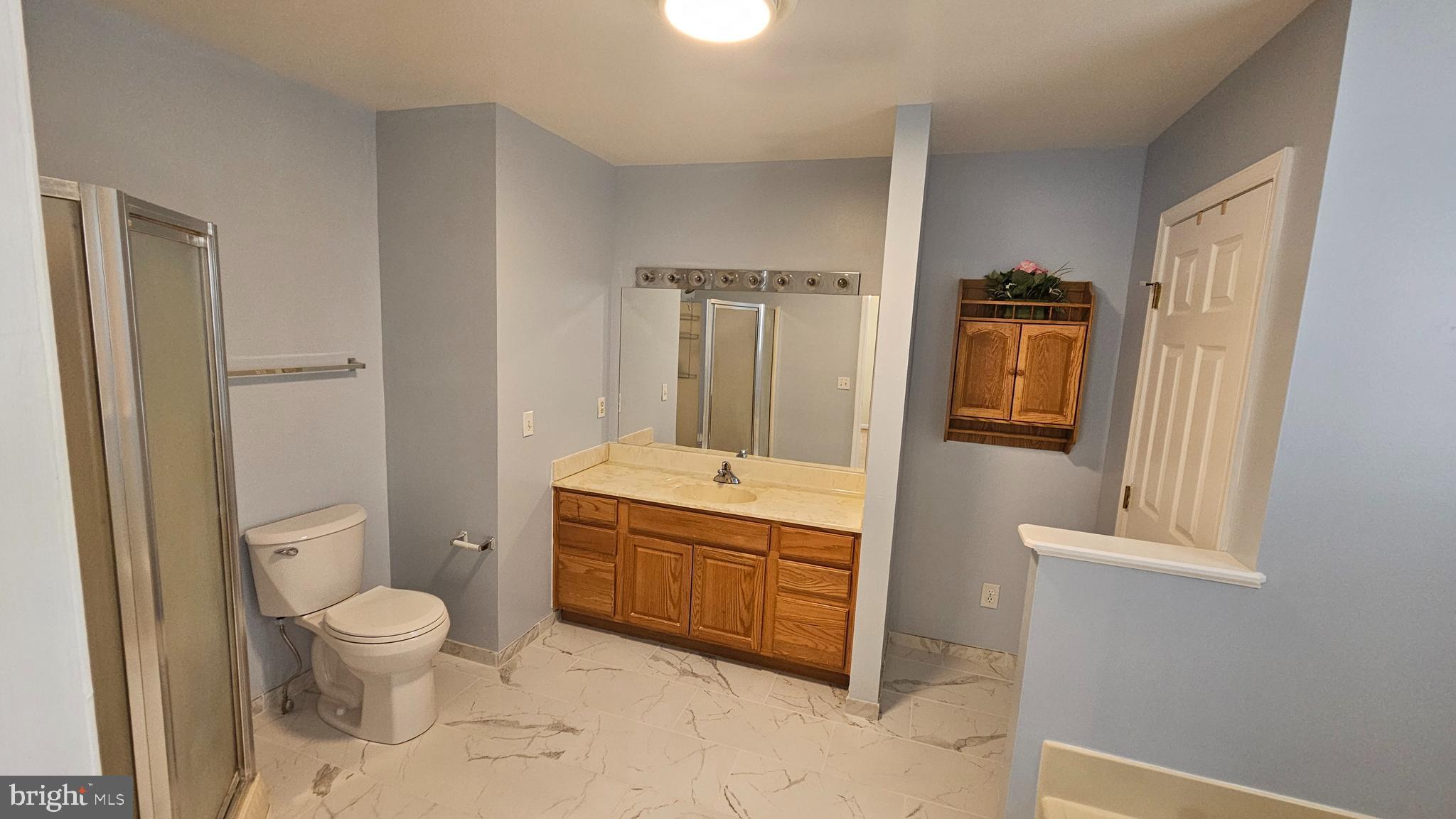 GOLTON - Residential Lease