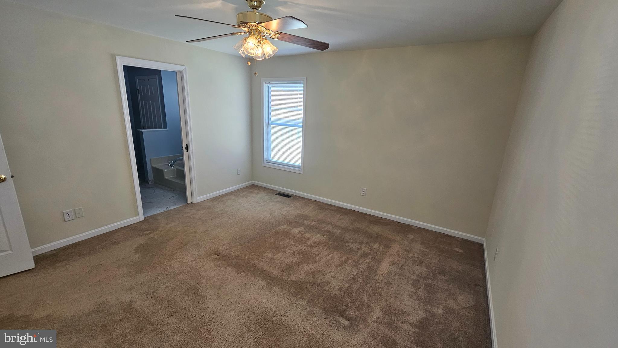 GOLTON - Residential Lease