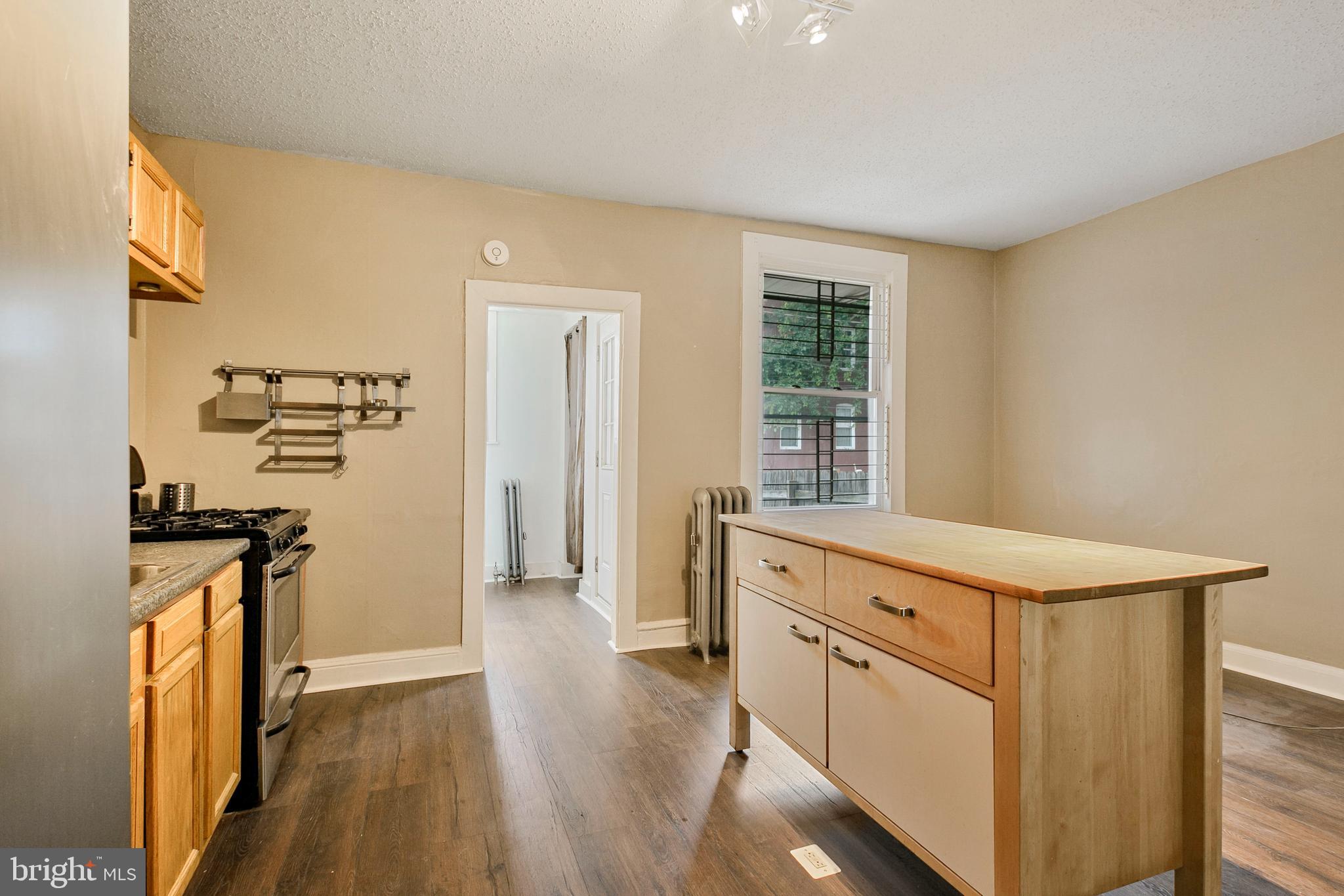 WAVERLY - Residential