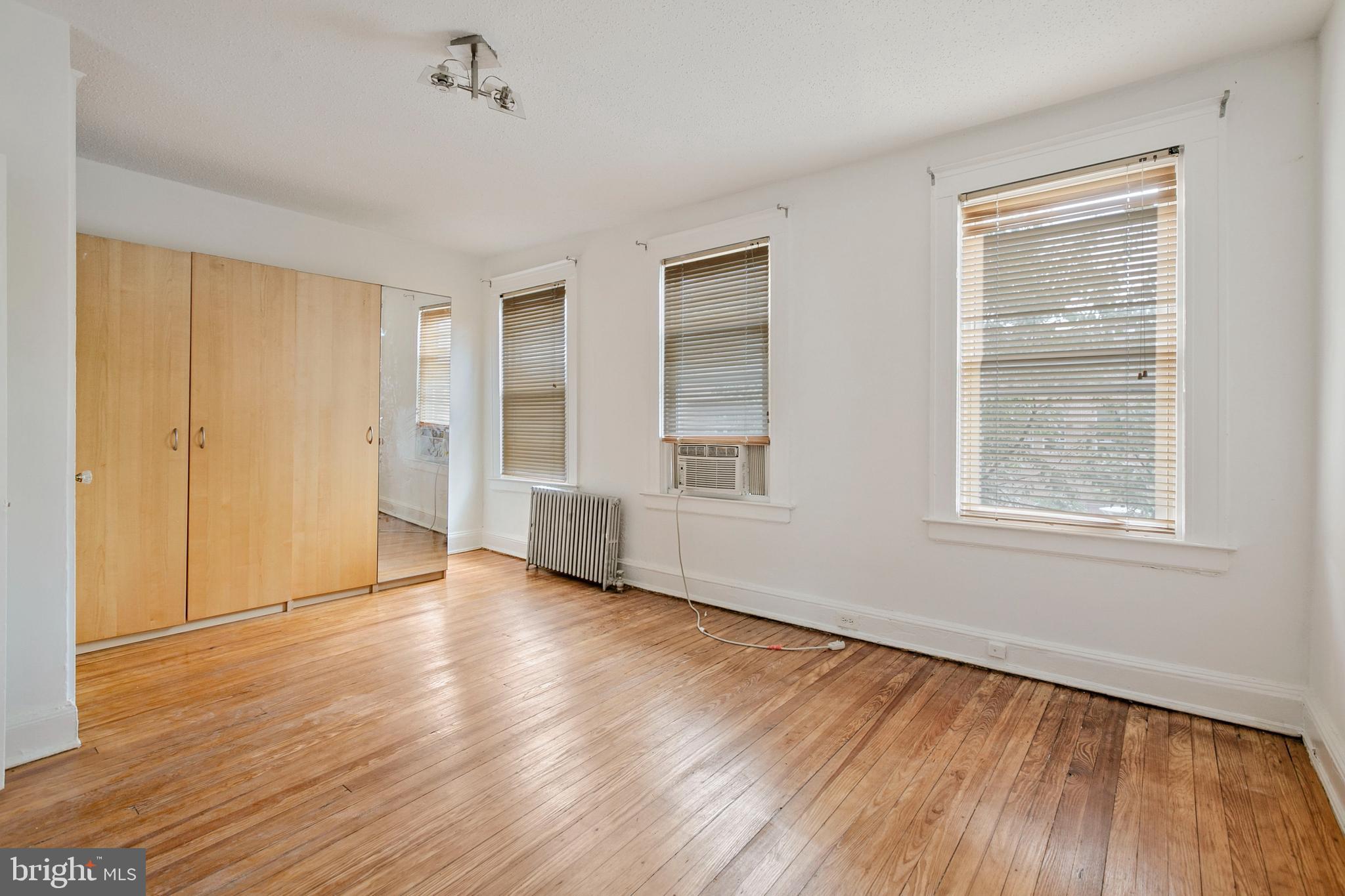 WAVERLY - Residential