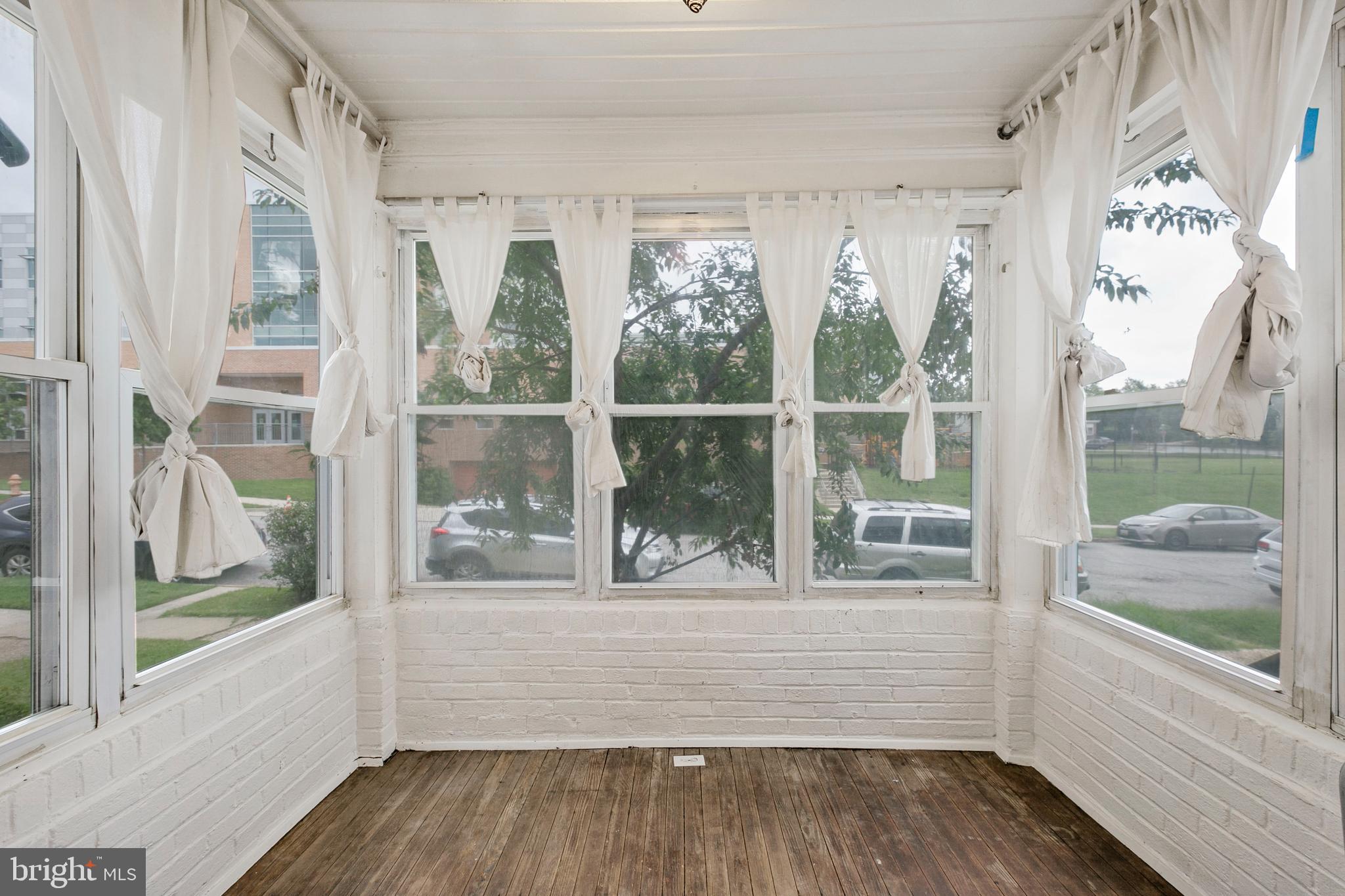 WAVERLY - Residential