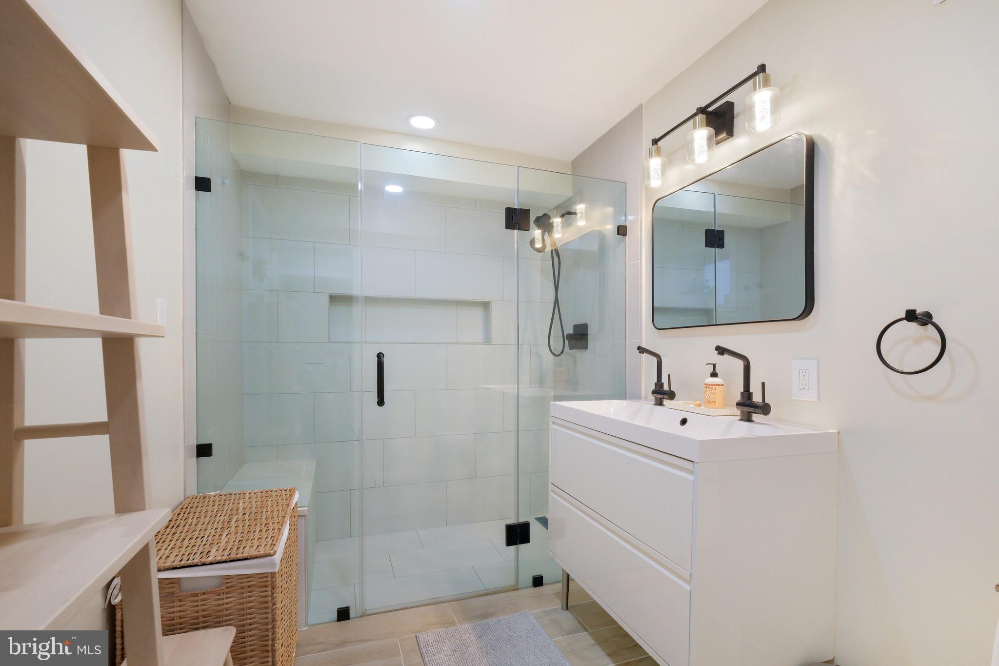 TILDEN WOODS - Residential Lease