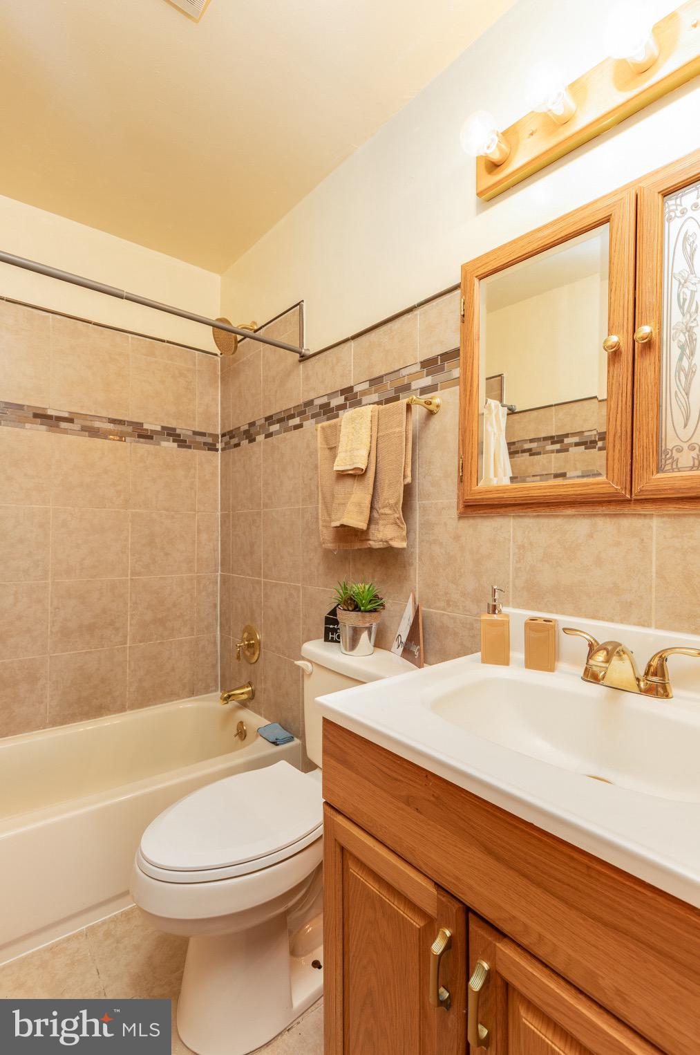 GLEN BURNIE - Residential