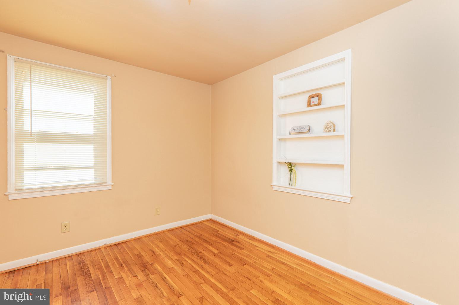 GLEN BURNIE - Residential