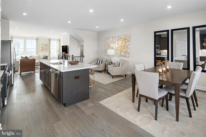 GREENLEIGH AT CROSSROADS - Residential