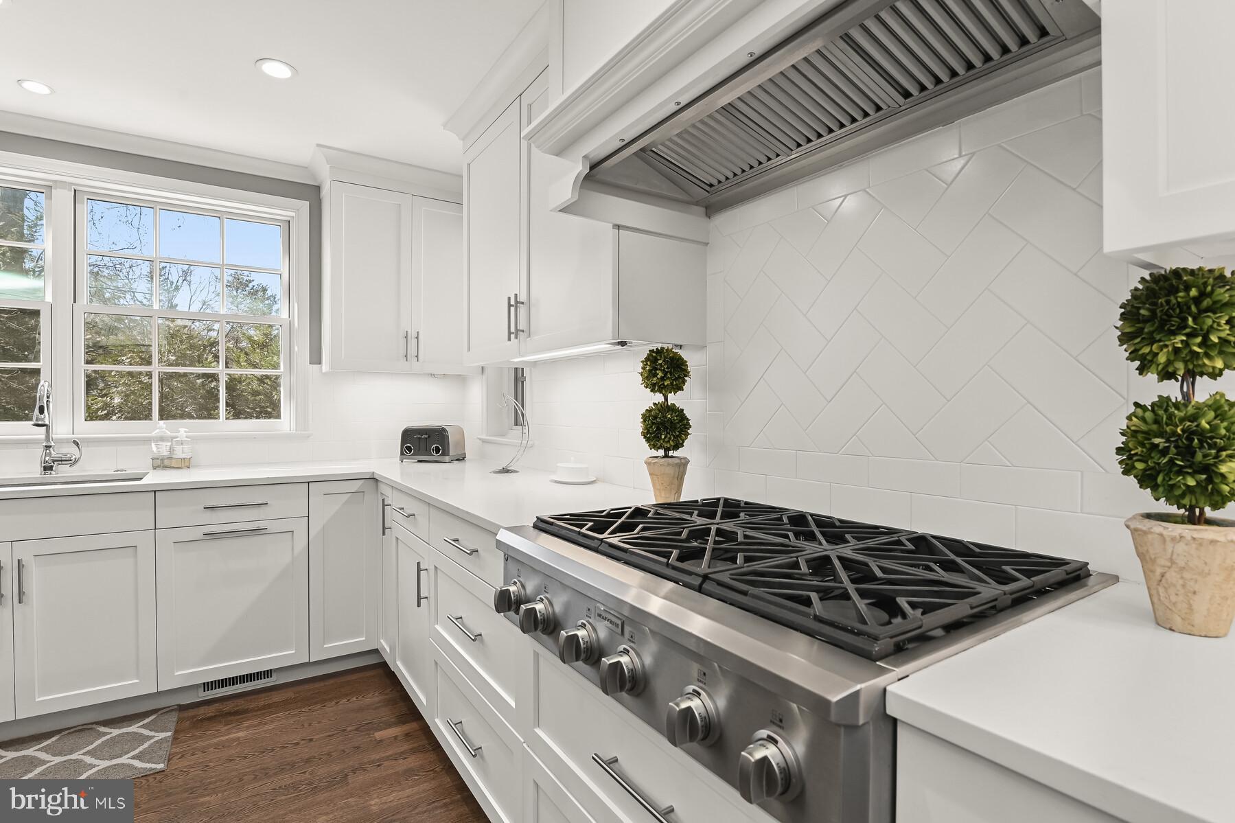 SPRINGFIELD - Residential