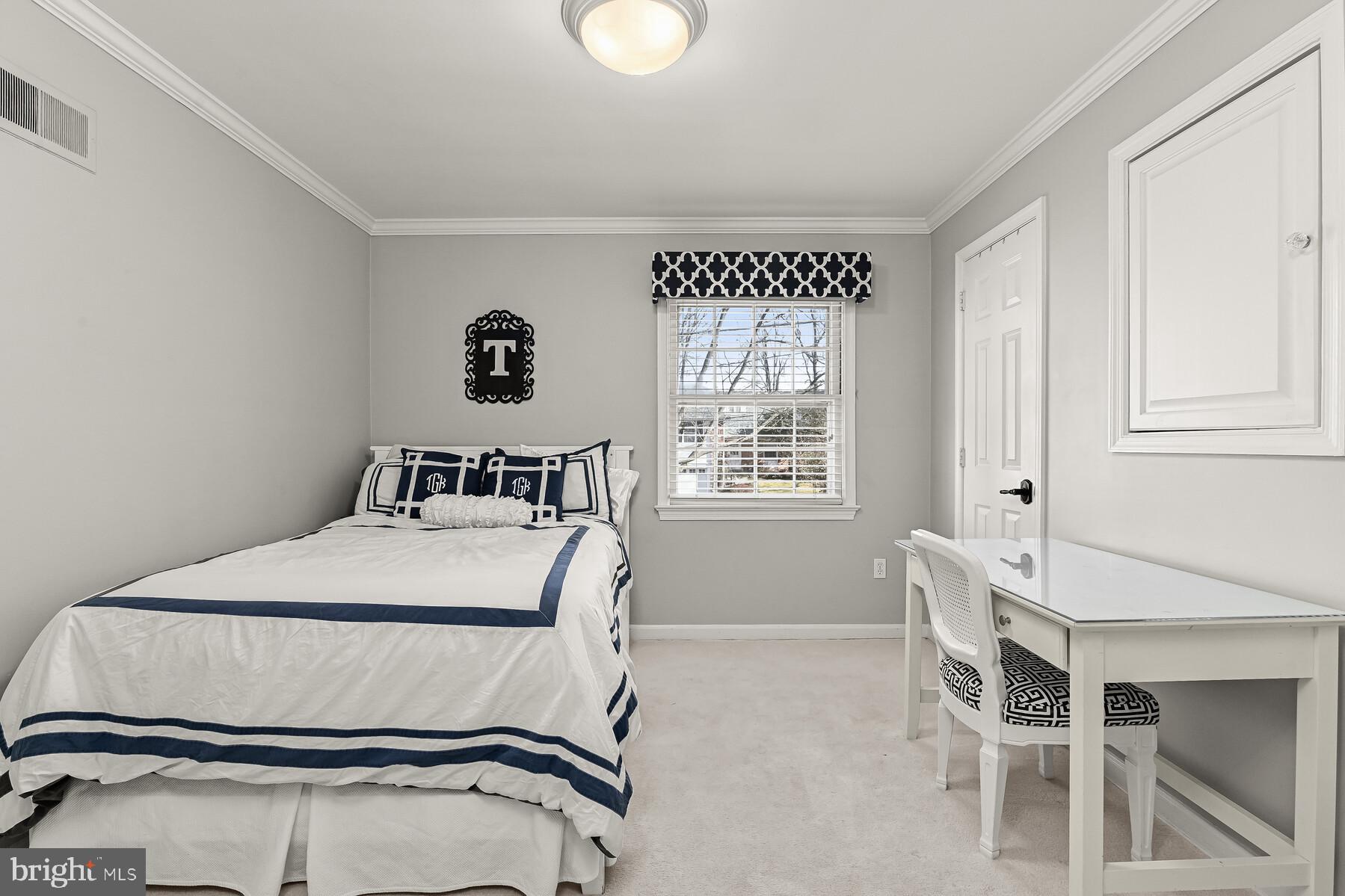 SPRINGFIELD - Residential