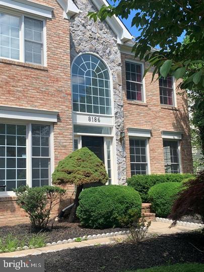 MADRILLON OAKS - Residential Lease