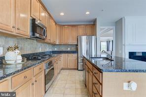 POTOMAC CLUB - Residential Lease