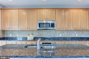 POTOMAC CLUB - Residential Lease