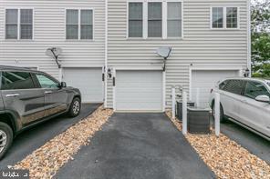 POTOMAC CLUB - Residential Lease