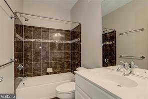 POTOMAC CLUB - Residential Lease